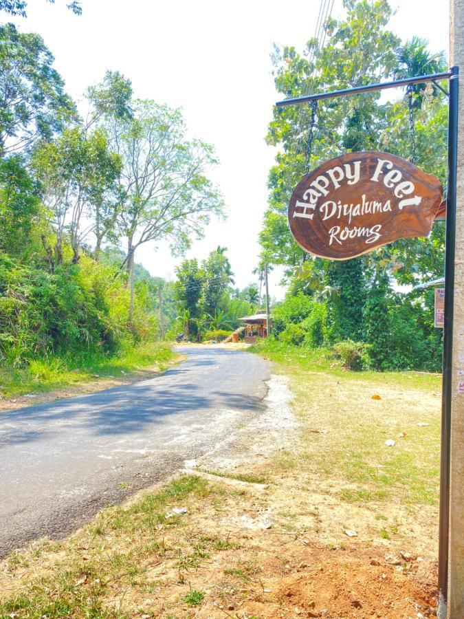 Bed and Breakfast Happy Feet Diyaluma Koslanda Exterior foto